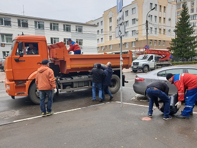 Участие в месячнике по благоустройству города